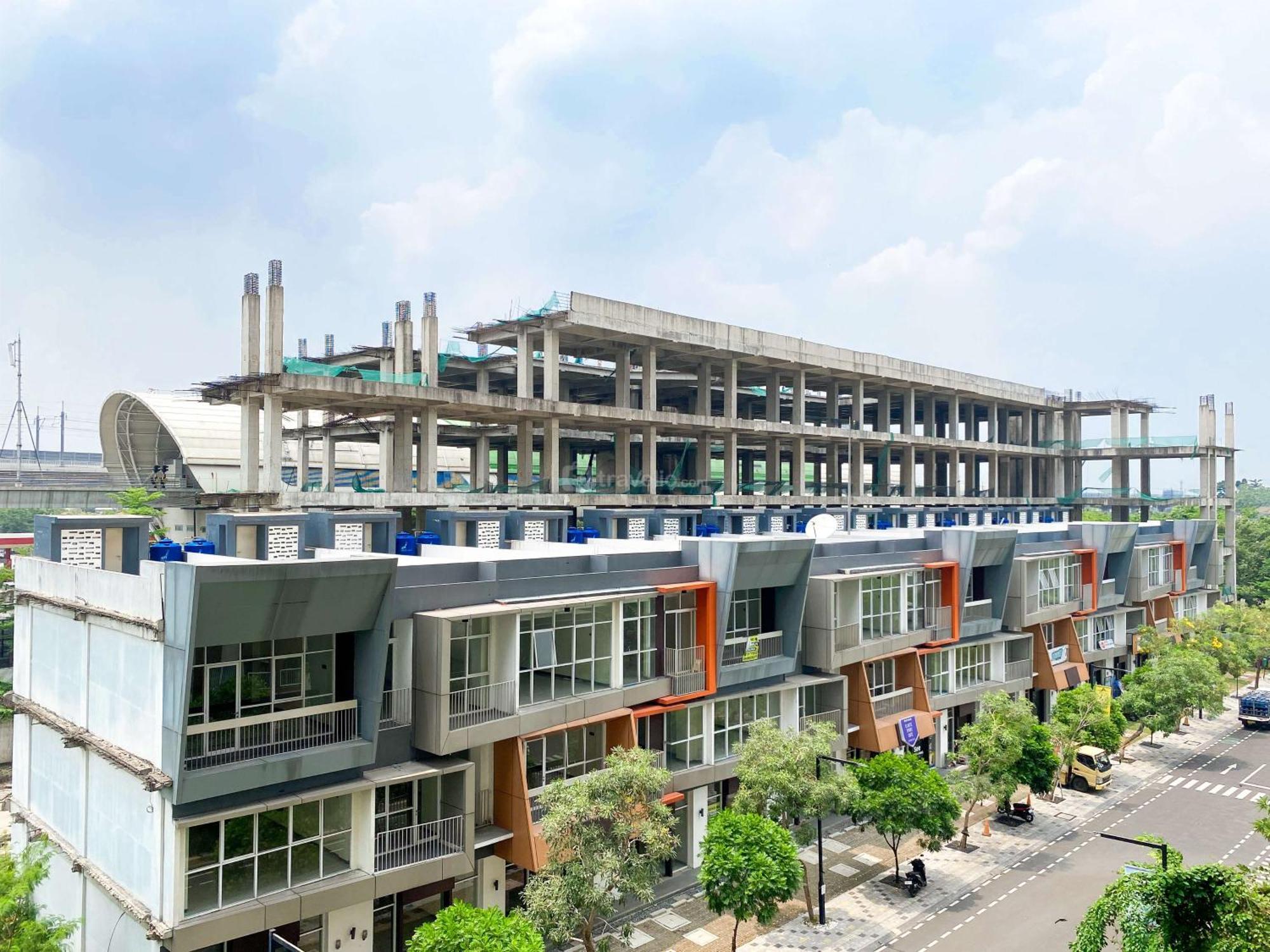 Modern At Gateway Park Lrt By Travelio Apartemen Bekasi